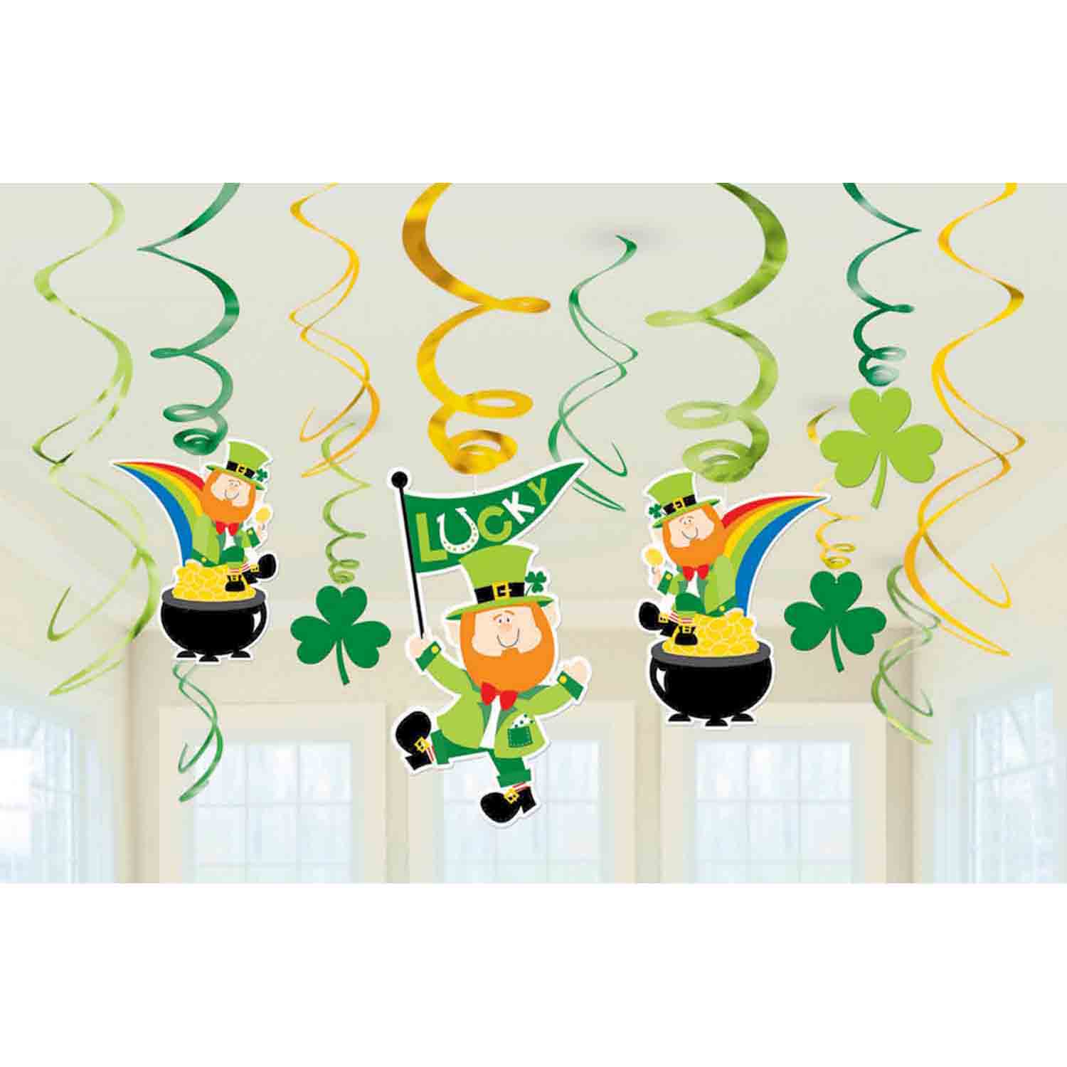 St Patrick's Day Party Buttons / Badges Pk/8